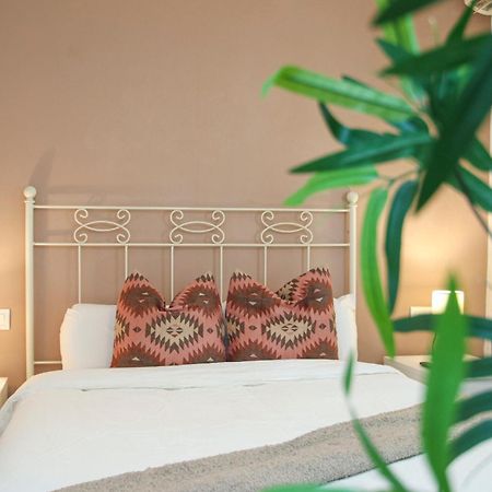 Spacious 2 Bedroom Apt In The Heart Of Triana Sevilha Exterior foto